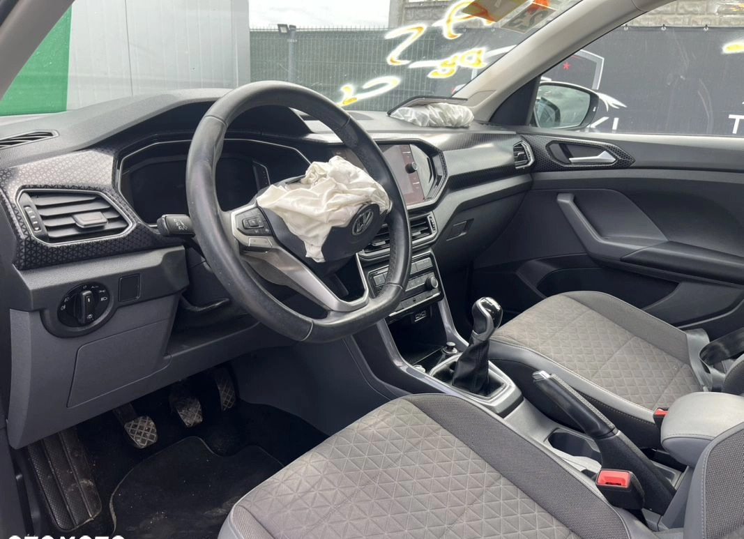 Volkswagen T-Cross cena 28900 przebieg: 54000, rok produkcji 2020 z Ostrzeszów małe 46